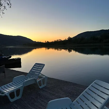 Vikendica Peric Zelinje Сasa de vacaciones Drinjaca