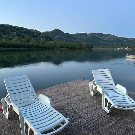 Vikendica Peric Zelinje Ferienhaus