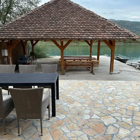 Vikendica Peric Zelinje *